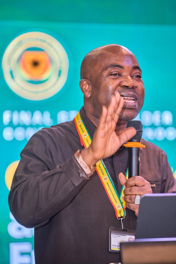 Samson Deen speaking at a forum